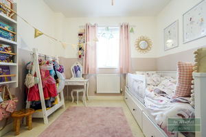 Photo 5- click for photo gallery